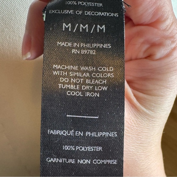 Natori Dynasty Zip Caftan - Picture 6 of 9